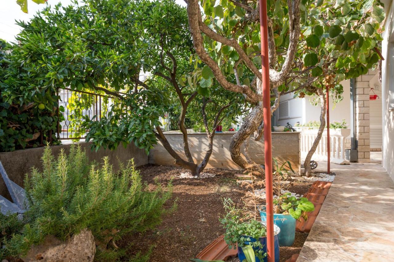 Apartments And Rooms With Parking Space Marina, Trogir - 5953 외부 사진