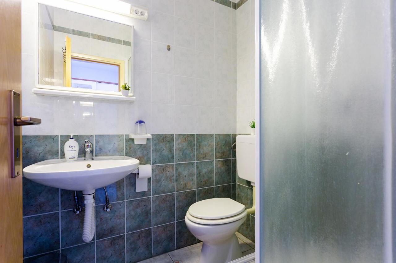 Apartments And Rooms With Parking Space Marina, Trogir - 5953 외부 사진