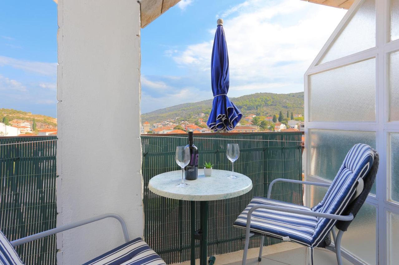 Apartments And Rooms With Parking Space Marina, Trogir - 5953 외부 사진