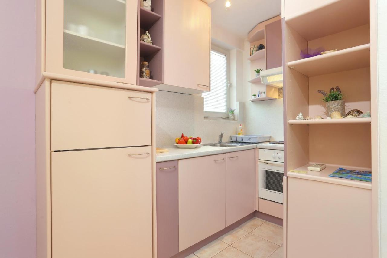 Apartments And Rooms With Parking Space Marina, Trogir - 5953 외부 사진