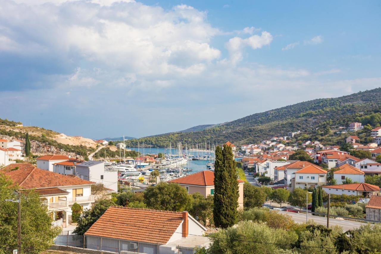 Apartments And Rooms With Parking Space Marina, Trogir - 5953 외부 사진