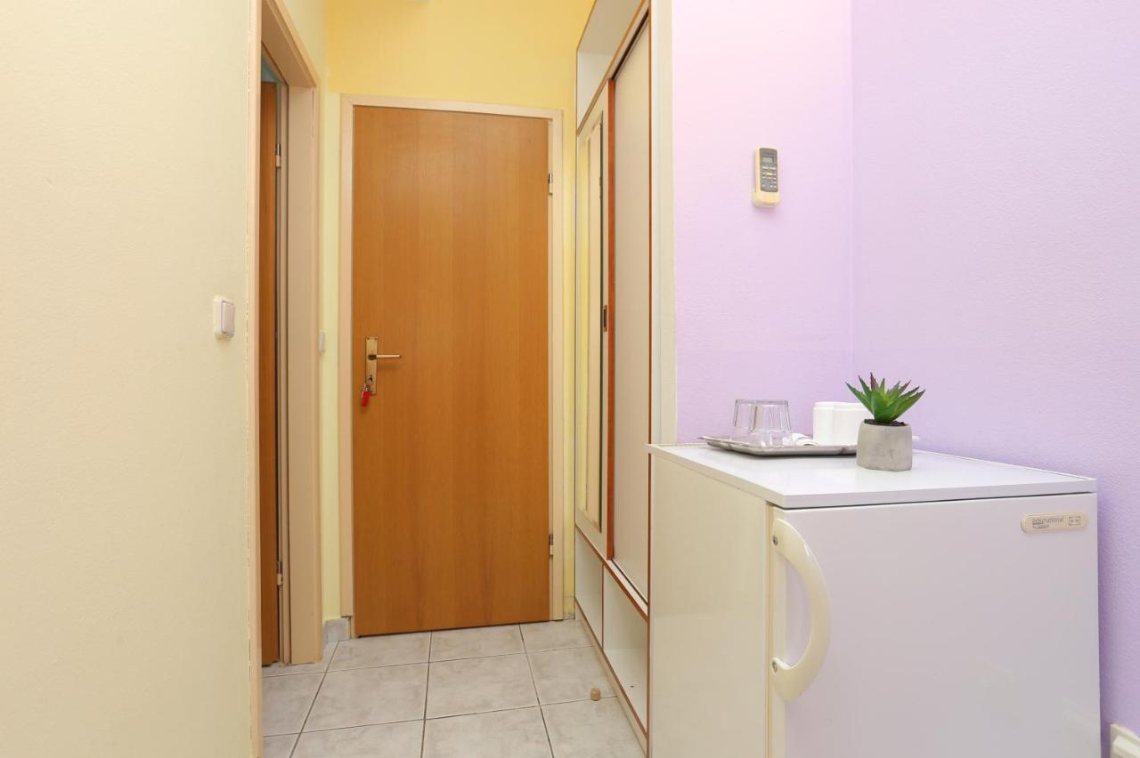 Apartments And Rooms With Parking Space Marina, Trogir - 5953 외부 사진